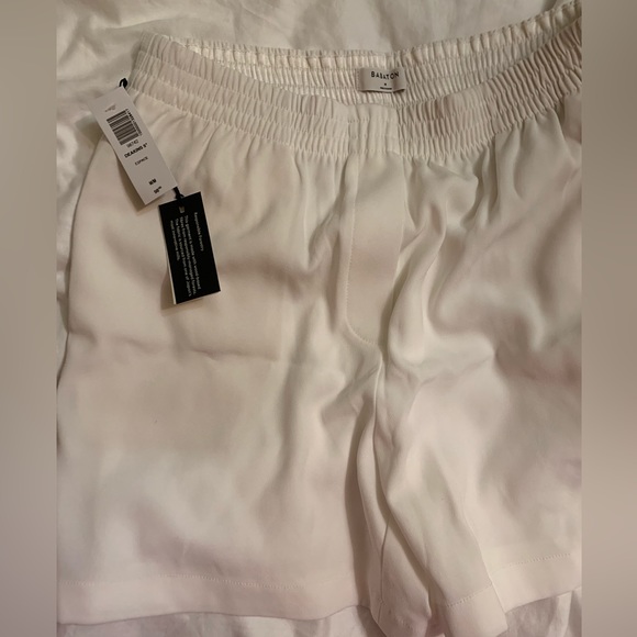 Aritzia babaton brand new dress shorts - Picture 1 of 2